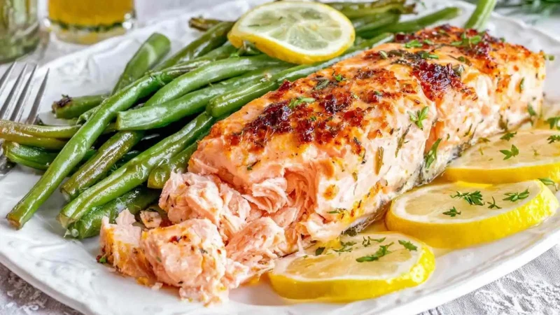 Salmon and Green Beans Sheet Pan Dinner