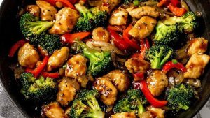 Teriyaki Chicken Stir Fry (Sweet and Sticky Weeknight Dinner)