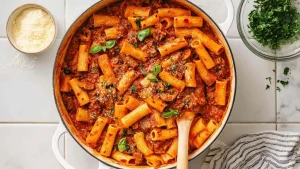 Creamy One Pot Ground Turkey Pasta with Veggies